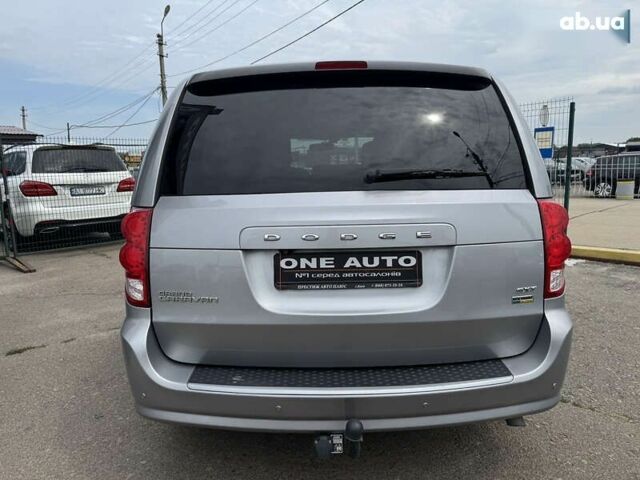 Додж Гранд Караван, об'ємом двигуна 3.6 л та пробігом 169 тис. км за 13490 $, фото 7 на Automoto.ua