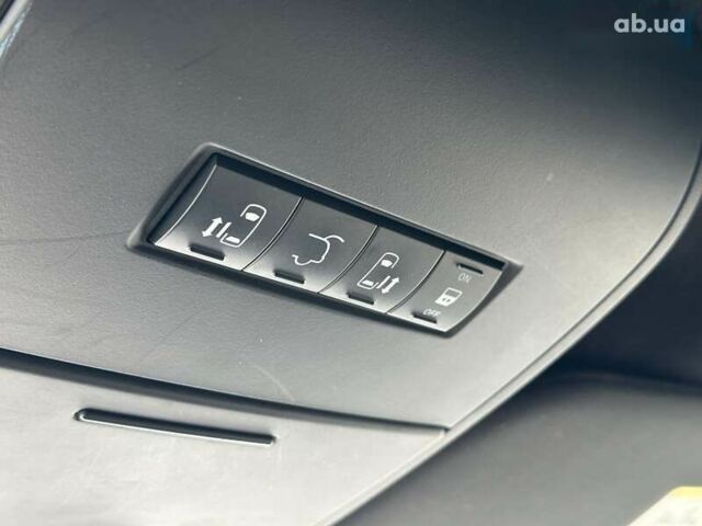 Додж Гранд Караван 2017 в Киеве на Automoto.ua Додж Гранд Караван, объемом двигателя 3.6 л и пробегом 167 тыс. км за 11990 $, фото 22 на Automoto.ua