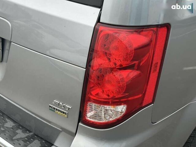 Додж Гранд Караван 2017 в Киеве на Automoto.ua Додж Гранд Караван, объемом двигателя 3.6 л и пробегом 167 тыс. км за 11990 $, фото 10 на Automoto.ua