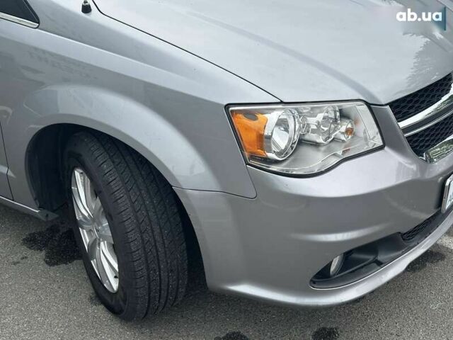 Додж Гранд Караван 2017 в Киеве на Automoto.ua Додж Гранд Караван, объемом двигателя 3.6 л и пробегом 167 тыс. км за 11990 $, фото 8 на Automoto.ua