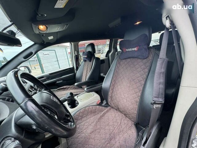 Додж Гранд Караван, об'ємом двигуна 3.6 л та пробігом 169 тис. км за 13490 $, фото 17 на Automoto.ua
