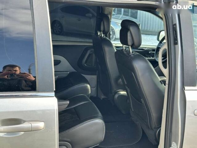 Додж Гранд Караван, объемом двигателя 3.6 л и пробегом 167 тыс. км за 11990 $, фото 26 на Automoto.ua