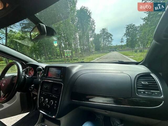 Додж Гранд Караван, объемом двигателя 3.6 л и пробегом 128 тыс. км за 16500 $, фото 9 на Automoto.ua