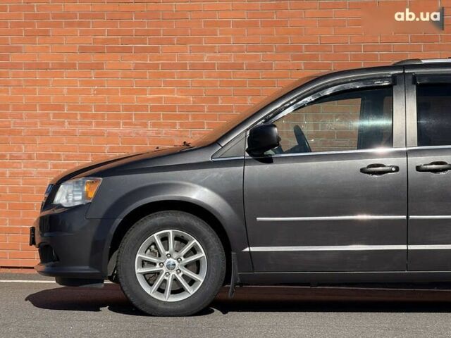 Додж Гранд Караван, об'ємом двигуна 0 л та пробігом 147 тис. км за 15950 $, фото 7 на Automoto.ua