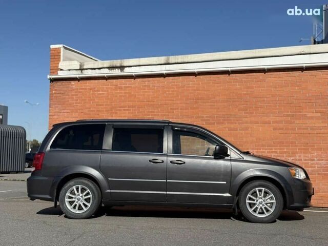 Додж Гранд Караван, об'ємом двигуна 0 л та пробігом 147 тис. км за 15950 $, фото 9 на Automoto.ua