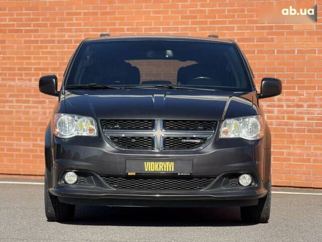 Додж Гранд Караван, об'ємом двигуна 0 л та пробігом 147 тис. км за 15950 $, фото 2 на Automoto.ua