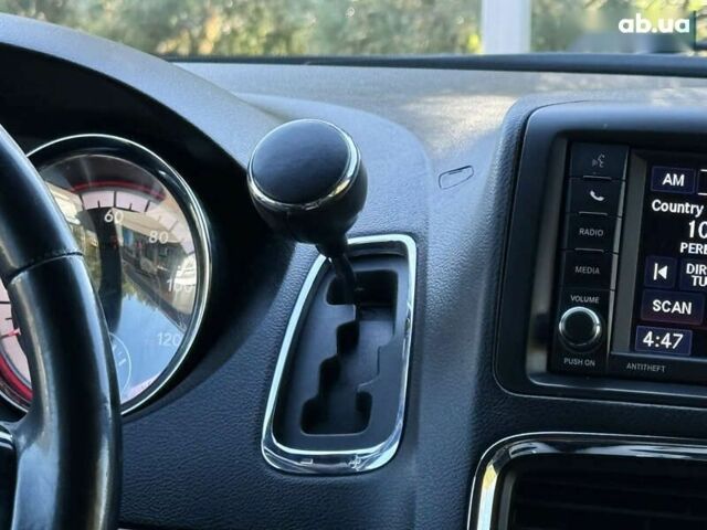 Додж Гранд Караван, об'ємом двигуна 0 л та пробігом 147 тис. км за 15950 $, фото 24 на Automoto.ua