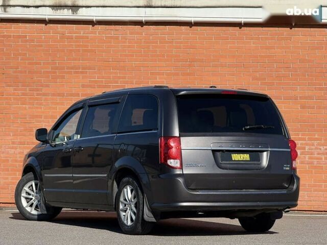 Додж Гранд Караван, об'ємом двигуна 0 л та пробігом 147 тис. км за 15950 $, фото 13 на Automoto.ua