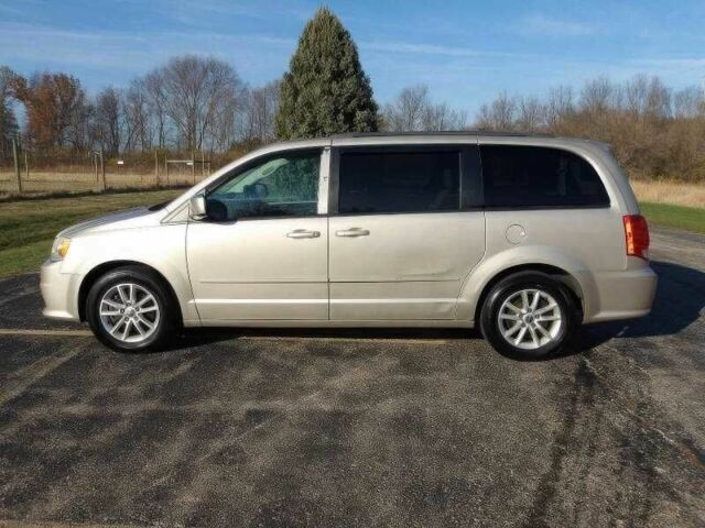 Сірий Додж Гранд Караван, об'ємом двигуна 3.6 л та пробігом 143 тис. км за 5800 $, фото 4 на Automoto.ua