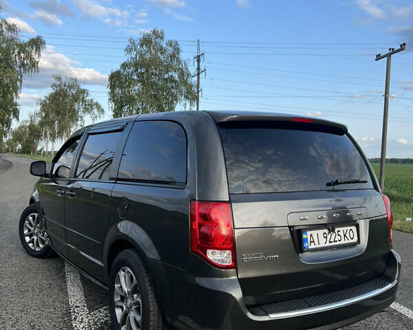 Серый Додж Гранд Караван, объемом двигателя 3.6 л и пробегом 160 тыс. км за 9950 $, фото 5 на Automoto.ua
