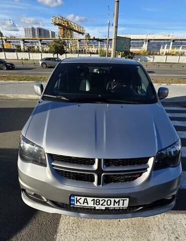 Серый Додж Гранд Караван, объемом двигателя 3.6 л и пробегом 163 тыс. км за 14900 $, фото 8 на Automoto.ua