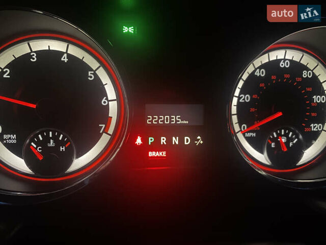 Серый Додж Гранд Караван, объемом двигателя 3.6 л и пробегом 345 тыс. км за 13300 $, фото 25 на Automoto.ua