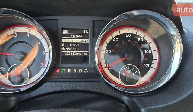 Серый Додж Гранд Караван, объемом двигателя 3.6 л и пробегом 163 тыс. км за 14900 $, фото 6 на Automoto.ua