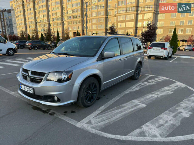 Серый Додж Гранд Караван, объемом двигателя 3.6 л и пробегом 123 тыс. км за 13700 $, фото 7 на Automoto.ua