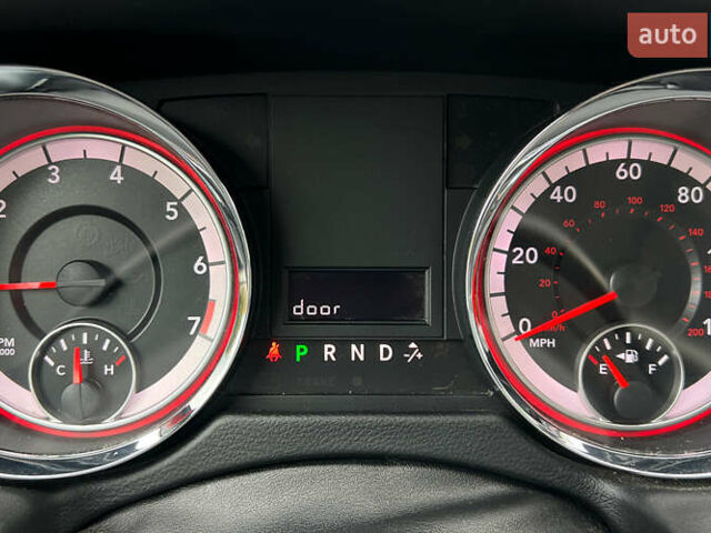 Серый Додж Гранд Караван, объемом двигателя 3.61 л и пробегом 140 тыс. км за 16500 $, фото 12 на Automoto.ua