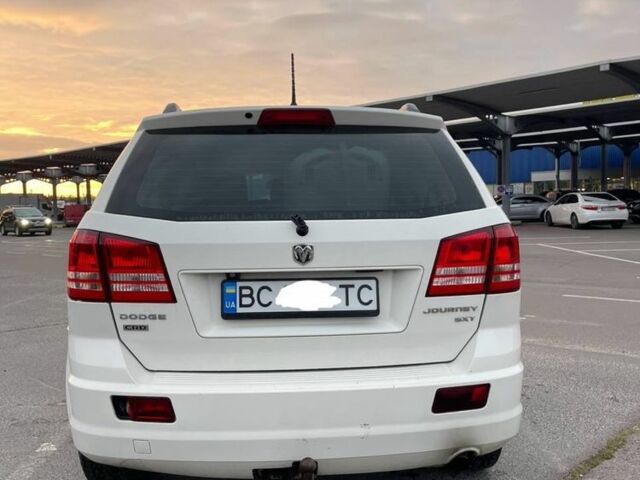 Додж Джорні 2009 у Львові на Automoto.ua Білий Додж Джорні, об'ємом двигуна 2 л та пробігом 346 тис. км за 5000 $, фото 7 на Automoto.ua