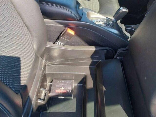 Белый Додж Джорни, объемом двигателя 3.6 л и пробегом 110 тыс. км за 13500 $, фото 11 на Automoto.ua