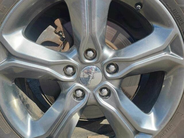 Белый Додж Джорни, объемом двигателя 3.6 л и пробегом 110 тыс. км за 13500 $, фото 19 на Automoto.ua