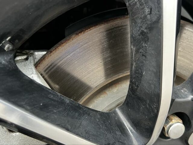 Белый Додж Джорни, объемом двигателя 2.4 л и пробегом 122 тыс. км за 11000 $, фото 7 на Automoto.ua