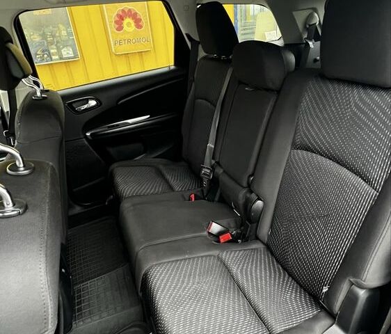 Белый Додж Джорни, объемом двигателя 2.4 л и пробегом 122 тыс. км за 11000 $, фото 12 на Automoto.ua