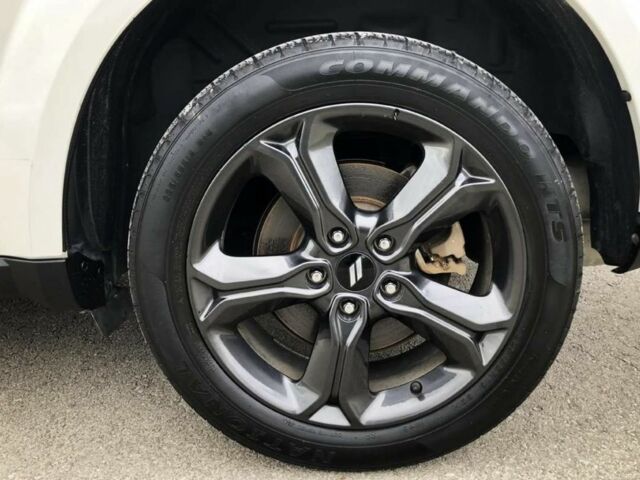 Белый Додж Джорни, объемом двигателя 0 л и пробегом 112 тыс. км за 7300 $, фото 17 на Automoto.ua