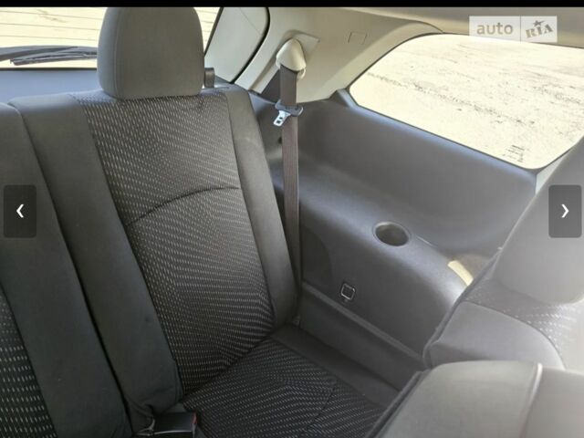 Белый Додж Джорни, объемом двигателя 2.4 л и пробегом 154 тыс. км за 12000 $, фото 11 на Automoto.ua