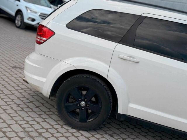 Белый Додж Джорни, объемом двигателя 2 л и пробегом 220 тыс. км за 7600 $, фото 10 на Automoto.ua