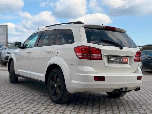 Белый Додж Джорни, объемом двигателя 2 л и пробегом 220 тыс. км за 7600 $, фото 6 на Automoto.ua