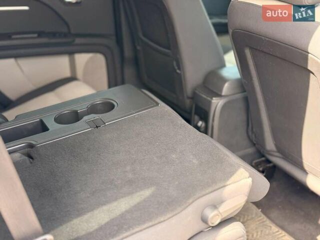 Белый Додж Джорни, объемом двигателя 2 л и пробегом 220 тыс. км за 7800 $, фото 14 на Automoto.ua