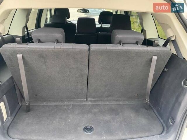 Белый Додж Джорни, объемом двигателя 2 л и пробегом 248 тыс. км за 8300 $, фото 12 на Automoto.ua