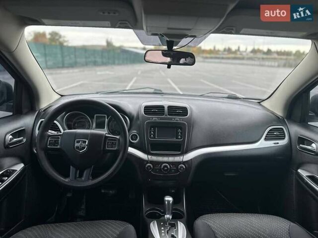 Білий Додж Джорні, об'ємом двигуна 2.4 л та пробігом 265 тис. км за 7950 $, фото 10 на Automoto.ua