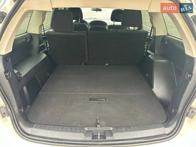 Білий Додж Джорні, об'ємом двигуна 2.4 л та пробігом 265 тис. км за 7950 $, фото 13 на Automoto.ua