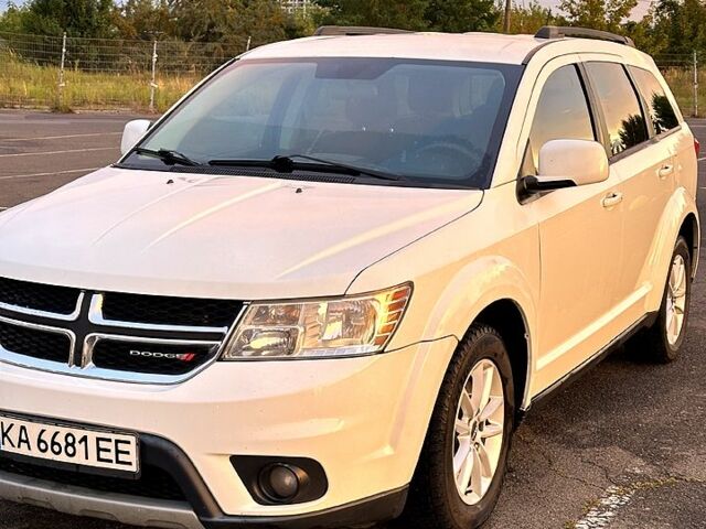 Білий Додж Джорні, об'ємом двигуна 2.4 л та пробігом 310 тис. км за 8700 $, фото 2 на Automoto.ua