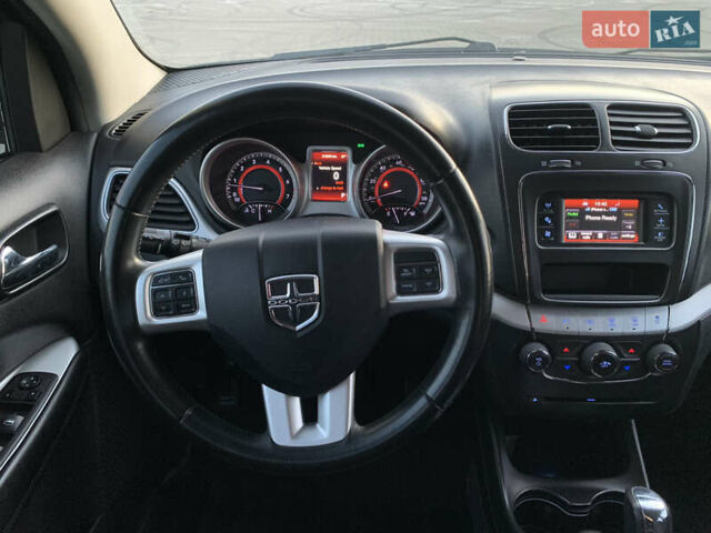 Білий Додж Джорні, об'ємом двигуна 2.36 л та пробігом 212 тис. км за 7777 $, фото 16 на Automoto.ua