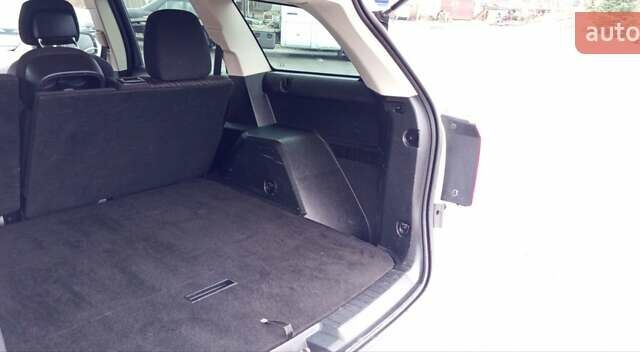 Белый Додж Джорни, объемом двигателя 2.36 л и пробегом 202 тыс. км за 8400 $, фото 18 на Automoto.ua