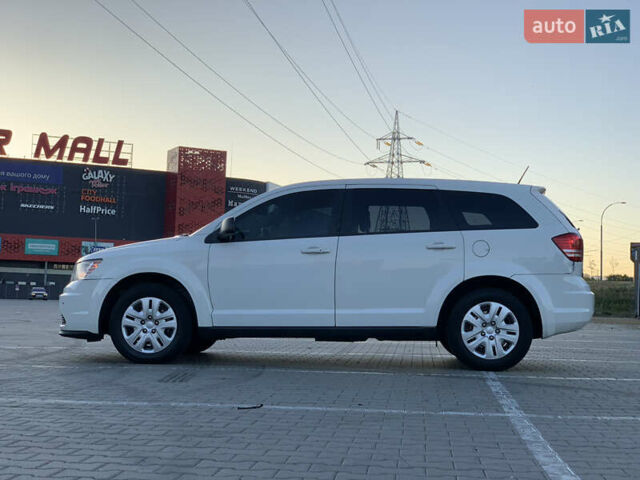 Білий Додж Джорні, об'ємом двигуна 2.36 л та пробігом 212 тис. км за 7777 $, фото 2 на Automoto.ua