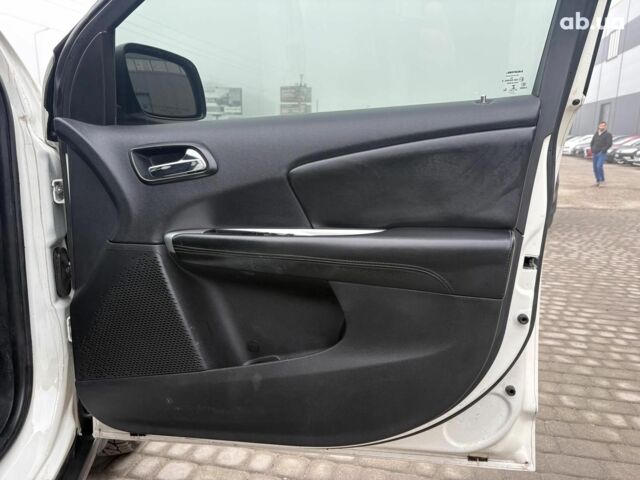 Білий Додж Джорні, об'ємом двигуна 2.4 л та пробігом 121 тис. км за 10290 $, фото 26 на Automoto.ua