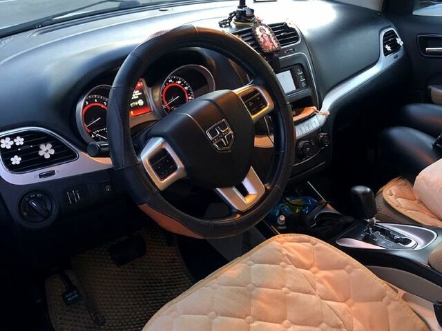Додж Джорни 2014 в Чернигове на Automoto.ua Белый Додж Джорни, объемом двигателя 2.4 л и пробегом 212 тыс. км за 11500 $, фото 2 на Automoto.ua