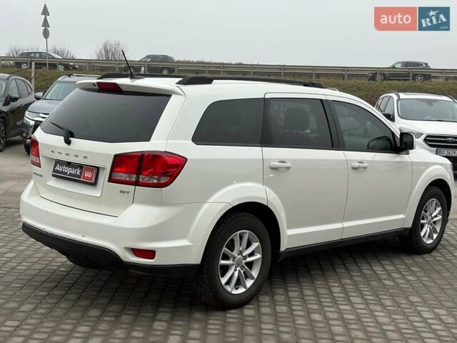 Білий Додж Джорні, об'ємом двигуна 2.4 л та пробігом 121 тис. км за 10290 $, фото 6 на Automoto.ua