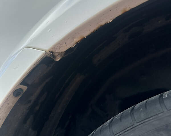 Белый Додж Джорни, объемом двигателя 2.36 л и пробегом 153 тыс. км за 12500 $, фото 19 на Automoto.ua