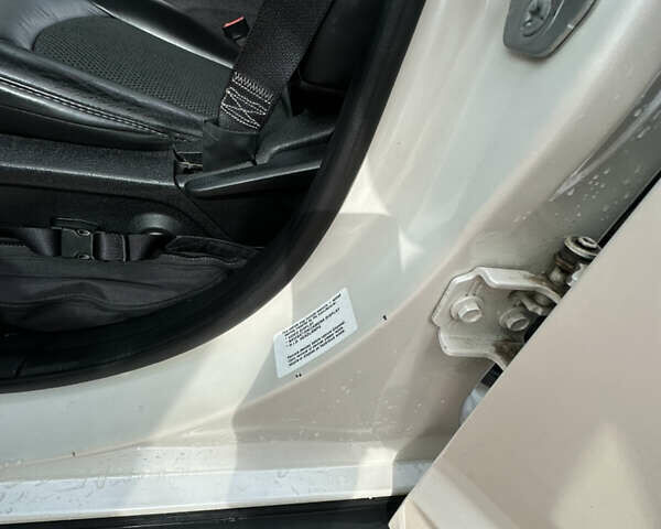 Белый Додж Джорни, объемом двигателя 2.36 л и пробегом 153 тыс. км за 12500 $, фото 73 на Automoto.ua