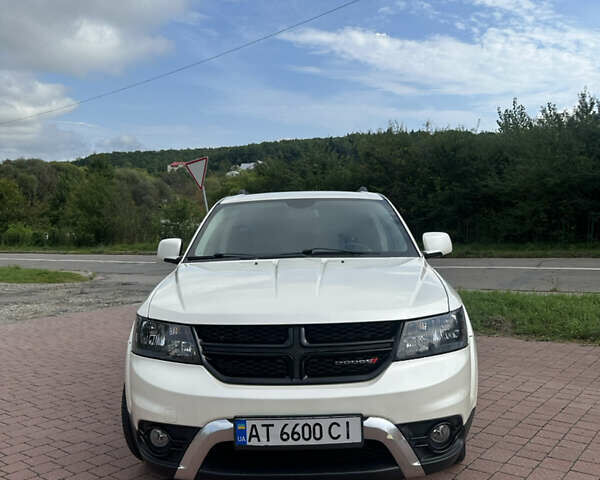 Белый Додж Джорни, объемом двигателя 2.36 л и пробегом 153 тыс. км за 12500 $, фото 22 на Automoto.ua