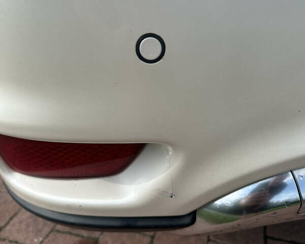 Белый Додж Джорни, объемом двигателя 2.36 л и пробегом 153 тыс. км за 12500 $, фото 15 на Automoto.ua