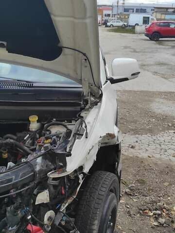 Белый Додж Джорни, объемом двигателя 2.36 л и пробегом 168 тыс. км за 3200 $, фото 7 на Automoto.ua