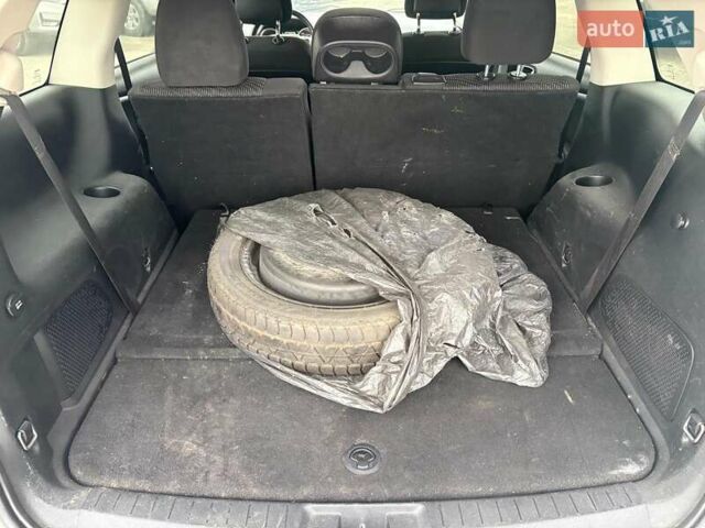 Білий Додж Джорні, об'ємом двигуна 2.4 л та пробігом 121 тис. км за 10290 $, фото 41 на Automoto.ua