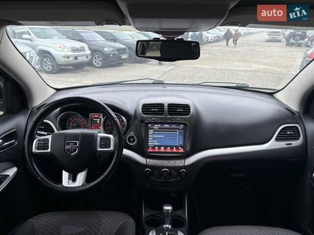 Білий Додж Джорні, об'ємом двигуна 2.4 л та пробігом 121 тис. км за 10290 $, фото 30 на Automoto.ua