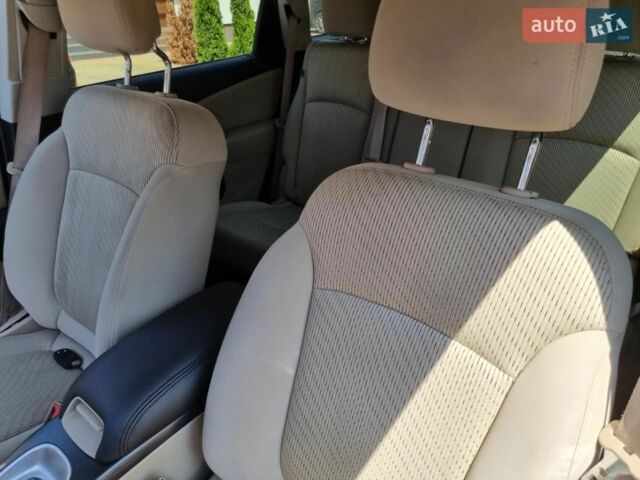 Білий Додж Джорні, об'ємом двигуна 2.4 л та пробігом 184 тис. км за 10000 $, фото 6 на Automoto.ua