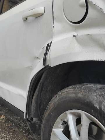 Белый Додж Джорни, объемом двигателя 2.36 л и пробегом 168 тыс. км за 3200 $, фото 8 на Automoto.ua