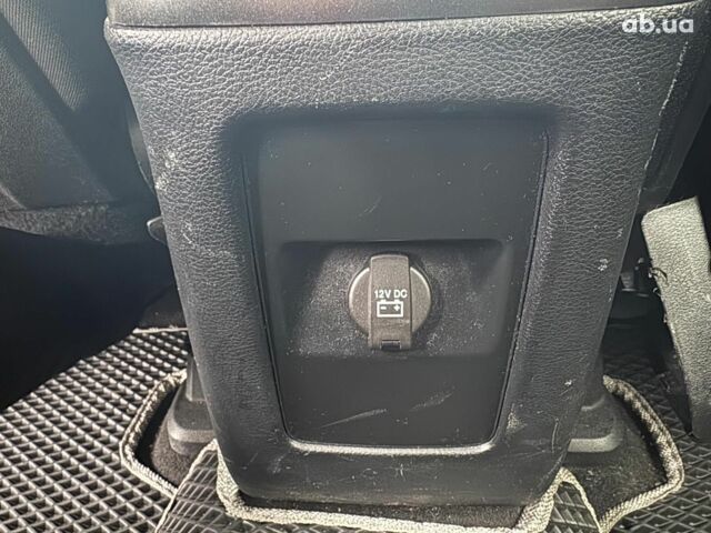 Білий Додж Джорні, об'ємом двигуна 2.4 л та пробігом 121 тис. км за 10290 $, фото 36 на Automoto.ua