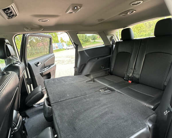 Белый Додж Джорни, объемом двигателя 2.36 л и пробегом 153 тыс. км за 12500 $, фото 36 на Automoto.ua